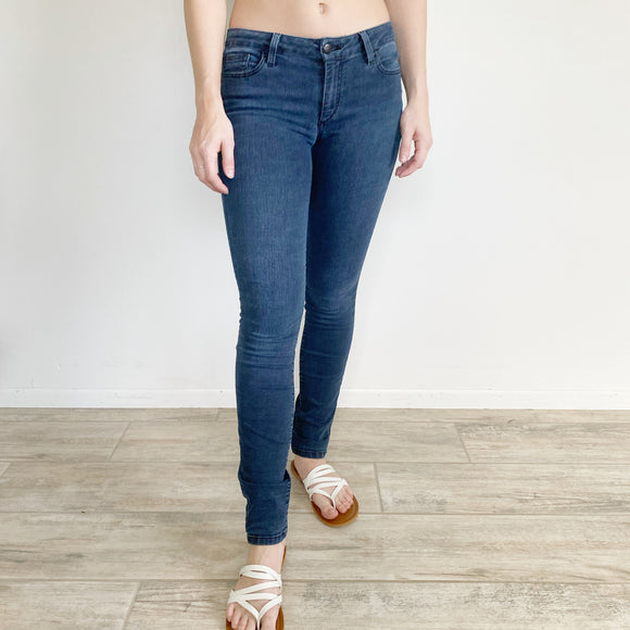 Joe's Jeans The Curvy Skinny Jegging 27