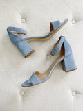 Gianni Bini light blue Velvet Nubuck Heels 6.5