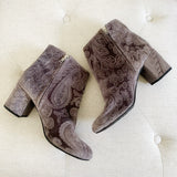 Zigi soho Velvet Heel Booties 7.5