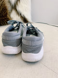 NIKE Flex Sneakers size 7