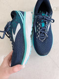 Brooks Running Tennis Sneakers size 7W