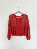 Taylor & Sage Embroidered Top size Medium