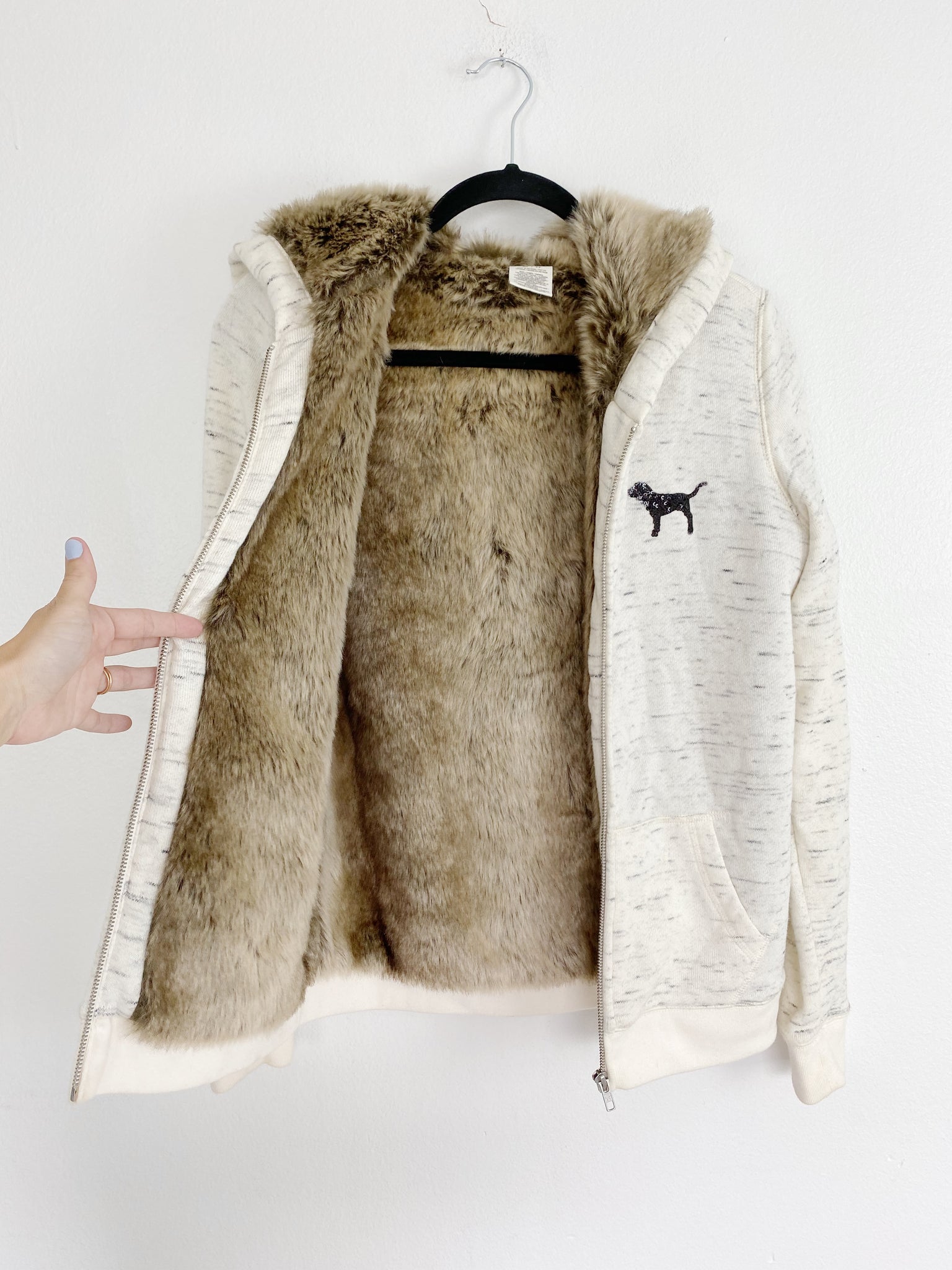 Victoria secret 2024 faux fur jacket