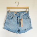 Levi's High Rise Mom Shorts Light Wash NWT 27