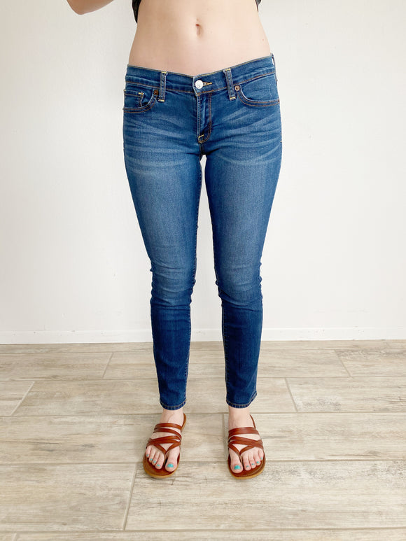 Lucky Brand Low Rise Skinny Jeans 4/27
