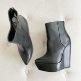Max Axria by BCBG Neroli Leather Platform Booties 37.5