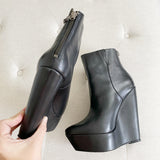 Max Axria by BCBG Neroli Leather Platform Booties 37.5