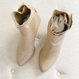 LD Tuttle The Glove Booties 38
