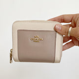 Coach Leather Snap Two-toned Wallet
