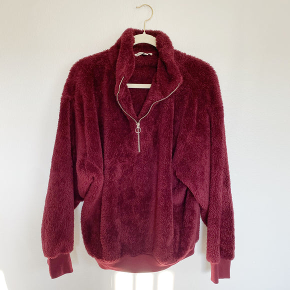 Express Oversized Fuzzy Pullover Sherpa Small