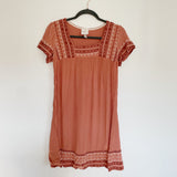 Knox Rose Pleated Embroidered Dress Small