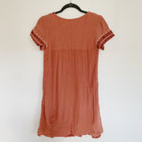 Knox Rose Pleated Embroidered Dress Small