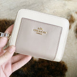 Coach Leather Snap Two-toned Wallet