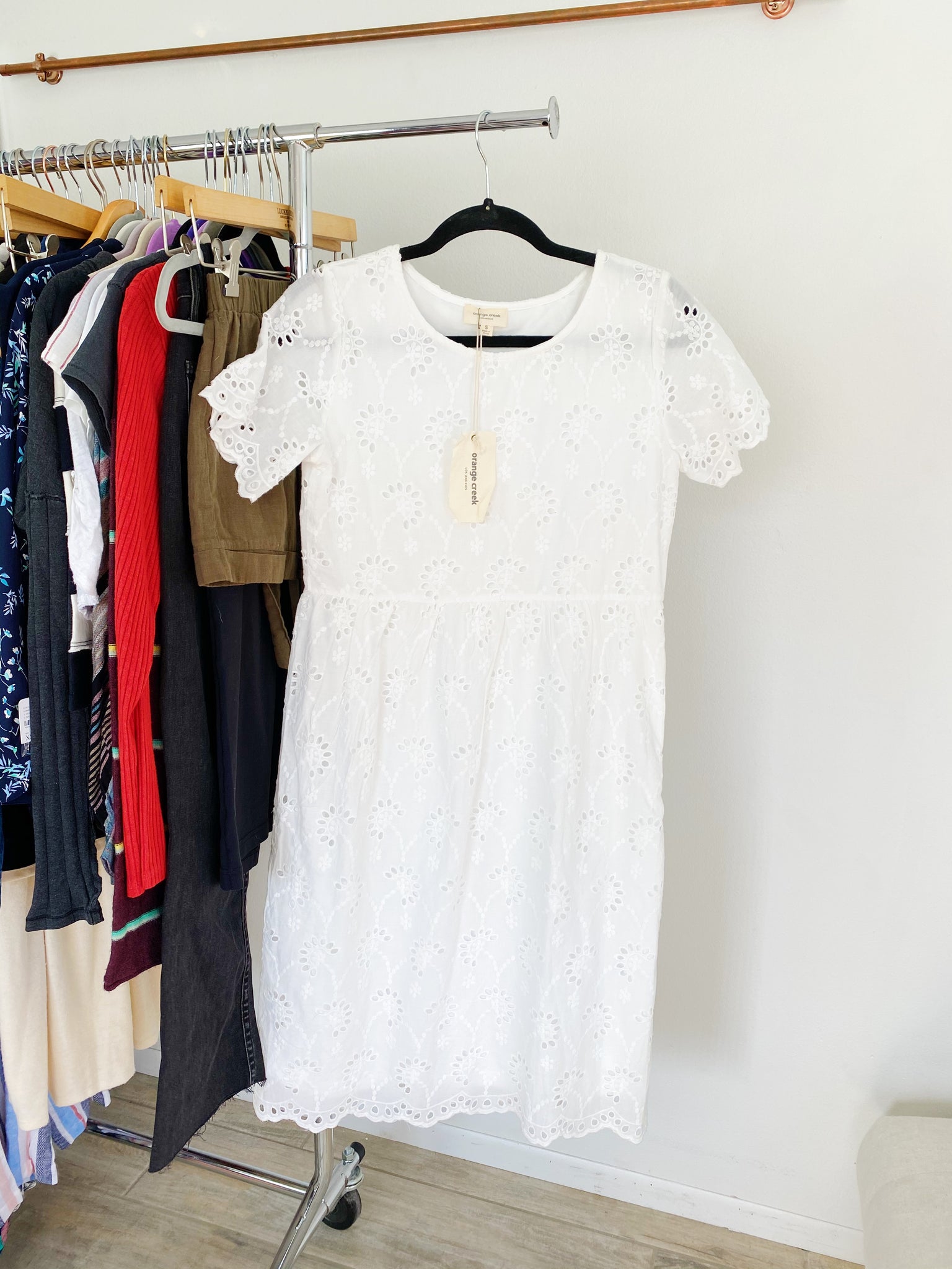 orange creek dress Women's Embroidered Midi Size L In Blush Perfect for work or everyday wear Orange Creek LA Dress Boho