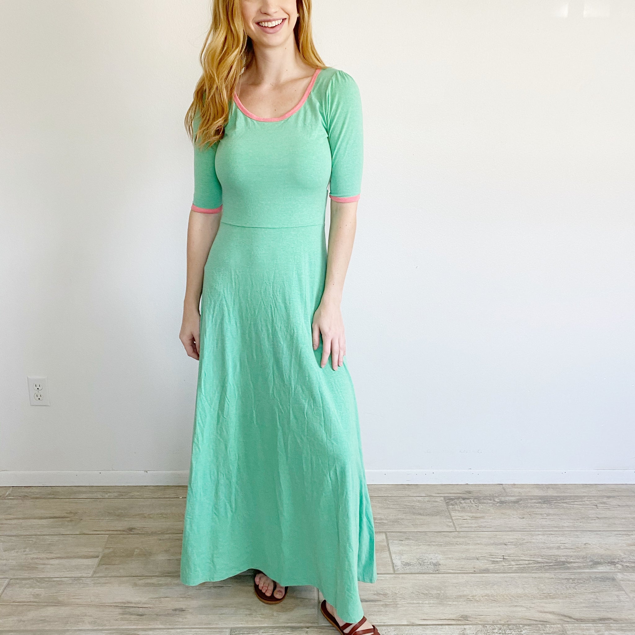 Lularoe Ana Dress NWT Small Light Green Fashion Trade Bo-Tique Lularoe Ana Dress NWT Small Light Green Fashion Trade Bo-Tique