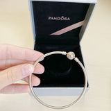 Pandora Limited Edition Unique Snowflake Moments Bangle New