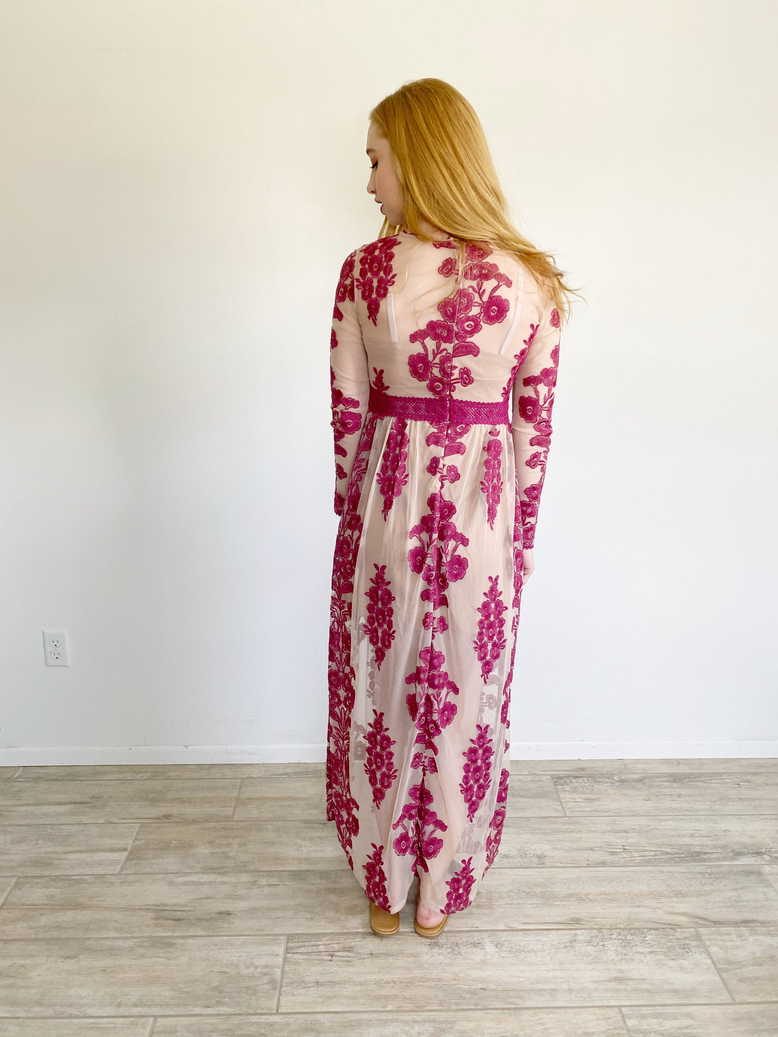 Altar'd State Long Sleeve Norrie Lace Maxi Dress M – Fashion Trade Bo-Tique