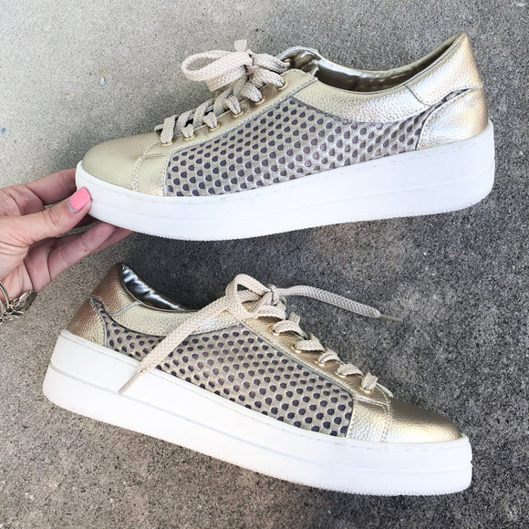 Steven by Steve Madden Shimmer Gold Sneakers 8.5