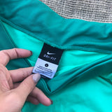 Nike Shorts M/L