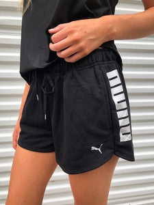 PUMA Shorts - Medium