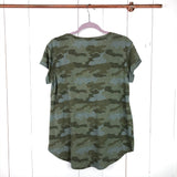 American Eagle Camo V-Neck Tee Medium