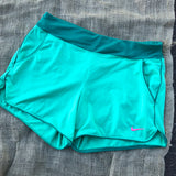 Nike Shorts M/L