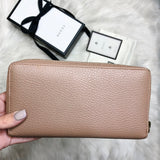 GUCCI Leather Zip Around Wallet