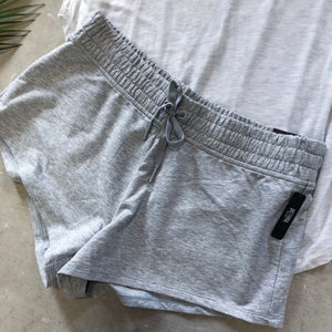 Victoria Sport Shorts - Medium