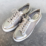 Steven by Steve Madden Shimmer Gold Sneakers 8.5