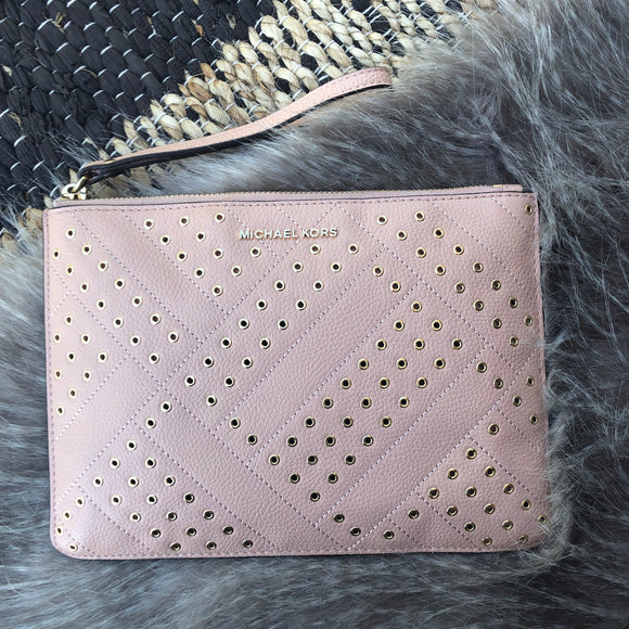 Michael Kors Pouch