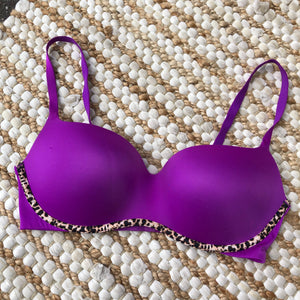 Victoria’s Secret - 34D