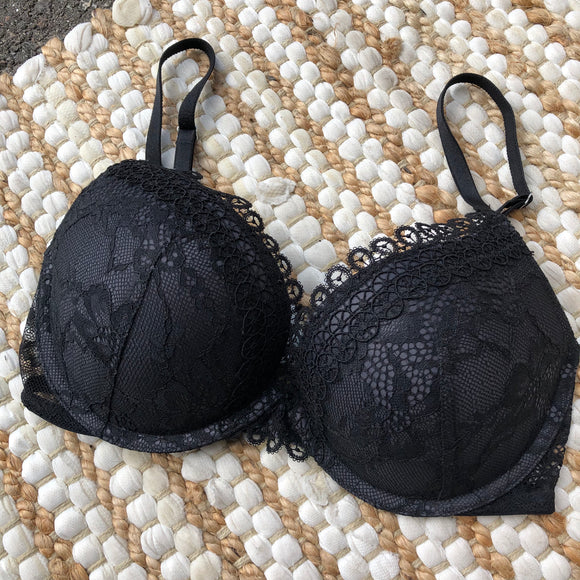 Victoria’s Secret - 32D