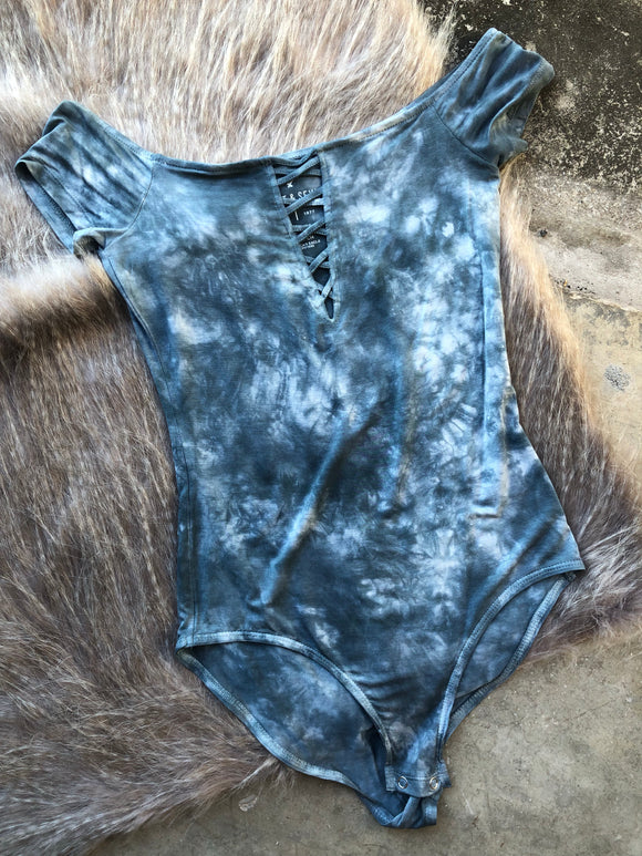 AEO Bodysuit - Small